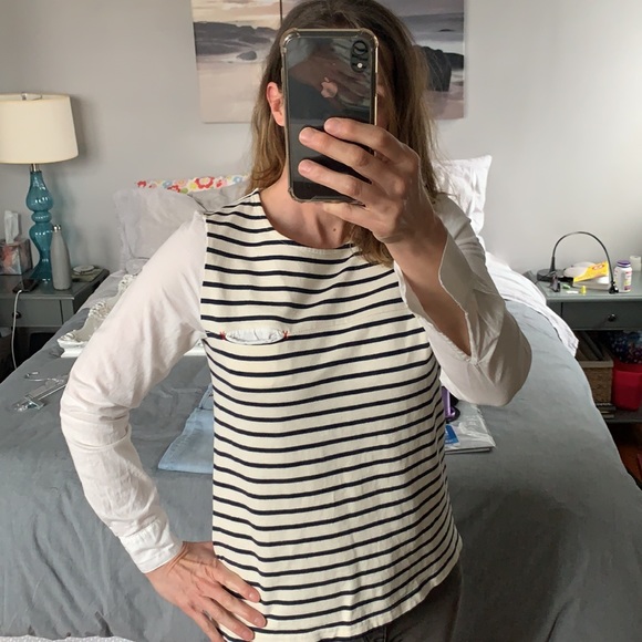 Unique long sleeve top - Picture 8 of 8